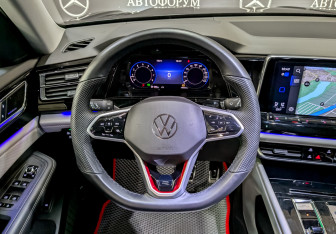 Подержанный автомобиль Volkswagen Teramont 2024 года (21 фото)