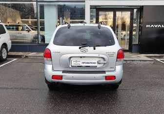 Подержанный автомобиль Hyundai Santa Fe 2008 года (6 фото)
