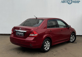 Подержанный автомобиль Nissan Tiida Sedan 2012 года (5 фото)