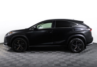 Подержанный автомобиль Lexus NX 2020 года (8 фото)