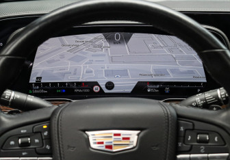 Подержанный автомобиль Cadillac Escalade Suv 2021 года (7 фото)