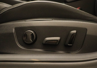 Подержанный автомобиль Skoda Superb Liftback 2024 года (17 фото)