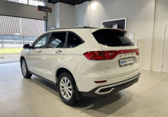 Подержанный автомобиль Haval M6 2023 года (6 фото)