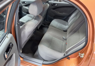 Подержанный автомобиль Chevrolet Lacetti Hatchback 2008 года (12 фото)