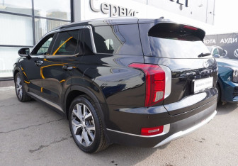 Подержанный автомобиль Hyundai Palisade 2021 года (7 фото)