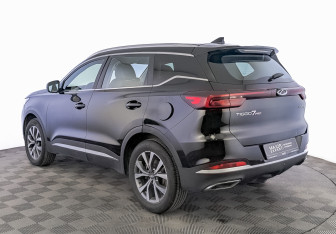 Подержанный автомобиль Chery Tiggo 7 Pro 2022 года (7 фото)