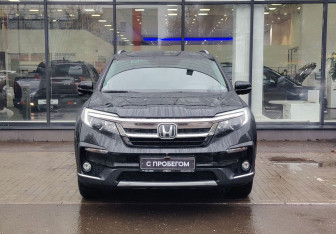 Подержанный автомобиль Honda Pilot 2020 года (2 фото)