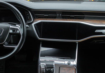 Подержанный автомобиль Audi A6 allroad 2019 года (13 фото)