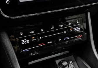 Подержанный автомобиль Skoda Superb Liftback 2025 года (20 фото)
