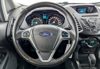 Подержанный автомобиль Ford EcoSport 2017 года (21 фото)