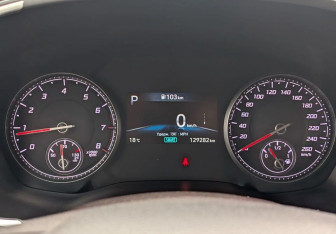 Подержанный автомобиль Hyundai Santa Fe 2021 года (15 фото)