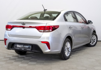Подержанный автомобиль Kia Rio Sedan 2018 года (5 фото)
