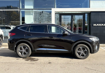 Подержанный автомобиль Haval F7 2019 года (4 фото)