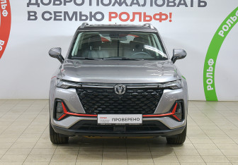 Подержанный автомобиль Changan CS35PLUS 2024 года (2 фото)