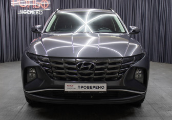 Подержанный автомобиль Hyundai Tucson 2022 года (2 фото)