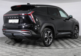 Подержанный автомобиль Geely Atlas 2024 года (5 фото)