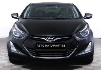 Подержанный автомобиль Hyundai Elantra Sedan 2014 года (2 фото)