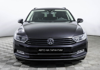 Подержанный автомобиль Volkswagen Passat Wagon 2016 года (2 фото)