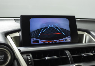 Подержанный автомобиль Lexus NX 2014 года (14 фото)