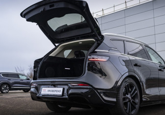 Подержанный автомобиль Voyah Free 2023 года (21 фото)