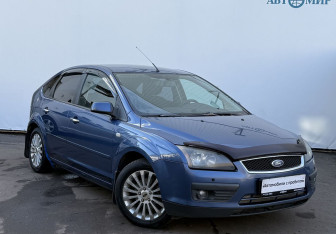 Подержанный автомобиль Ford Focus Hatchback 2008 года (3 фото)