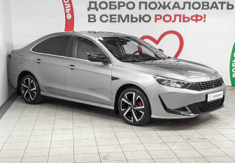 Подержанный автомобиль Kaiyi E5 2023 года (3 фото)