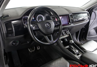 Подержанный автомобиль Skoda Kodiaq 2017 года (16 фото)