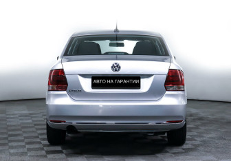 Подержанный автомобиль Volkswagen Polo Sedan 2018 года (5 фото)