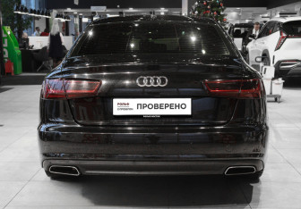 Подержанный автомобиль Audi A6 Sedan 2015 года (5 фото)