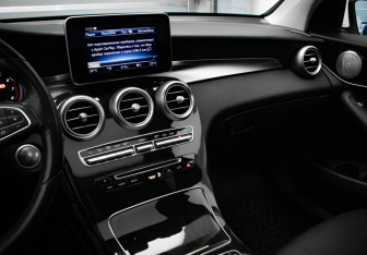 Подержанный автомобиль Mercedes-Benz GLC Coupe 2018 года (21 фото)