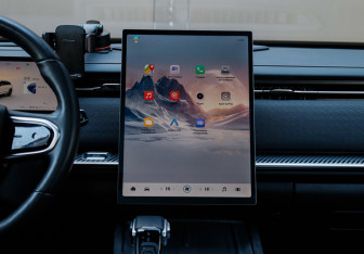 Подержанный автомобиль Jaecoo J7 2023 года (25 фото)