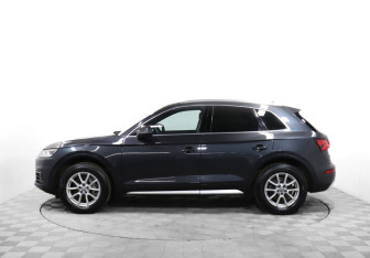 Подержанный автомобиль Audi Q5 2018 года (8 фото)