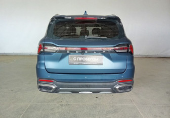 Подержанный автомобиль Geely Okavango 2024 года (6 фото)