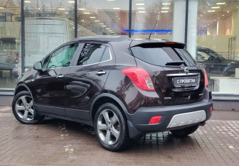 Подержанный автомобиль Opel Mokka 2014 года (6 фото)
