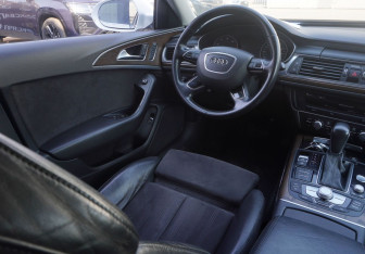 Подержанный автомобиль Audi A6 Sedan 2015 года (12 фото)