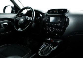 Подержанный автомобиль Kia Soul 2016 года (8 фото)