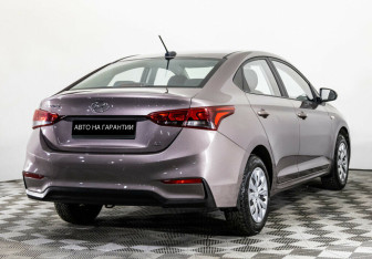 Подержанный автомобиль Hyundai Solaris Sedan 2019 года (3 фото)