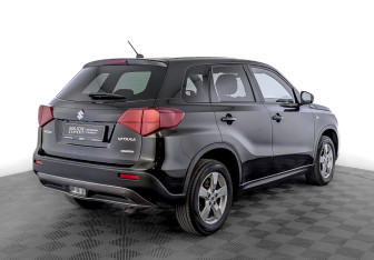 Подержанный автомобиль Suzuki Vitara 2020 года (5 фото)