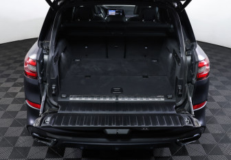 Подержанный автомобиль BMW X5 2022 года (9 фото)