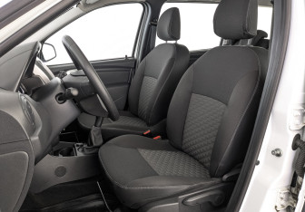 Подержанный автомобиль LADA (ВАЗ) Largus Wagon 2021 года (20 фото)