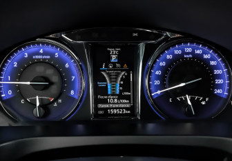 Подержанный автомобиль Toyota Camry Sedan 2017 года (16 фото)