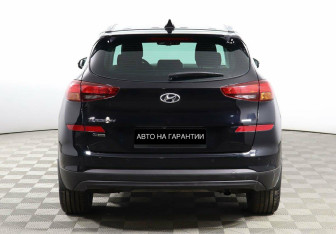 Подержанный автомобиль Hyundai Tucson 2018 года (4 фото)