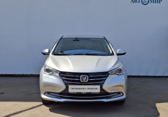 Подержанный автомобиль Changan Alsvin 2023 года (2 фото)
