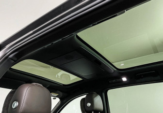 Подержанный автомобиль LiXiang L9 2023 года (14 фото)