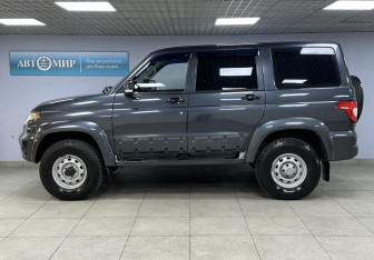 Подержанный автомобиль УАЗ Patriot 2023 года (8 фото)