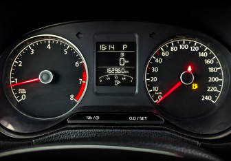 Подержанный автомобиль Volkswagen Polo Sedan 2019 года (13 фото)