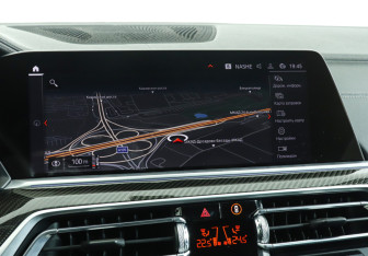 Подержанный автомобиль BMW X6 2020 года (25 фото)