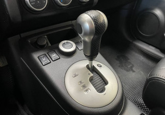 Подержанный автомобиль Nissan X-Trail 2008 года (14 фото)