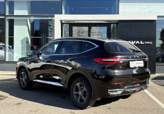 Подержанный автомобиль Haval F7 2019 года (7 фото)