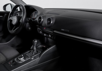 Подержанный автомобиль Audi A3 Sedan 2019 года (9 фото)